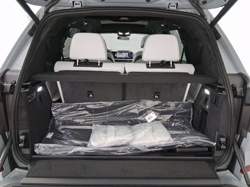New 2026 BMW X7 xDrive40i w/ M Sport Package image 29