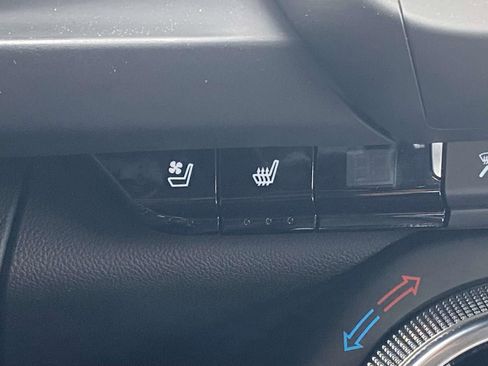 Used 2023 Chevrolet Camaro LT RWD image 28
