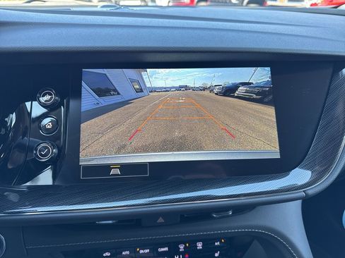 Certified 2023 Buick Envision Preferred w/ Sport Touring Package image 25