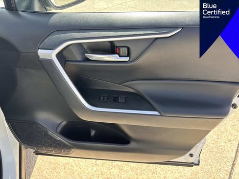 Used 2025 Toyota RAV4 XLE w/ Weather Package FWD image 19