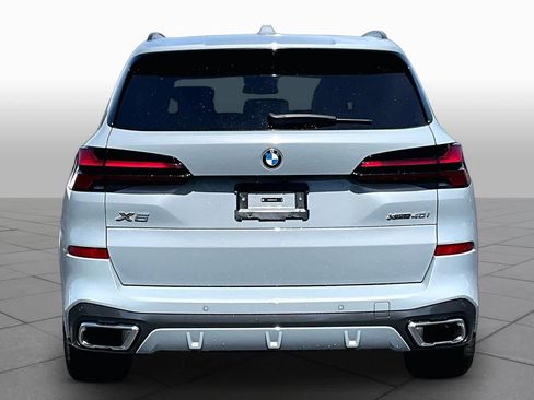 Certified 2026 BMW X5 xDrive40i w/ M Sport Package AWD/4WD image 4