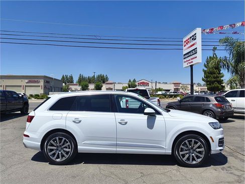 Used 2017 Audi Q7 3.0T Premium Plus AWD/4WD image 4