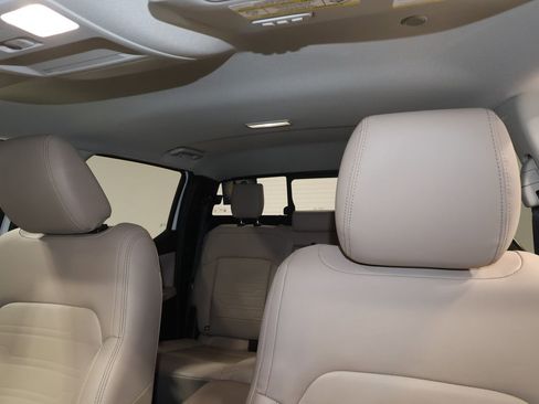 Used 2024 Ford Ranger Lariat w/ FX4 Off-Road Package image 19