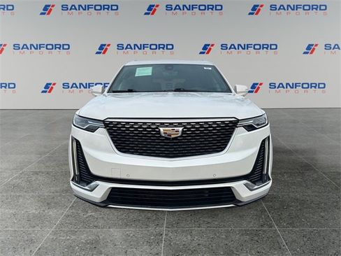 Used 2021 Cadillac XT6 Premium Luxury image 8