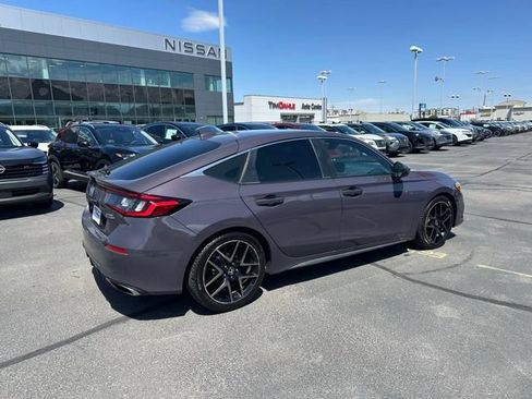 Used 2022 Honda Civic Sport Touring image 12