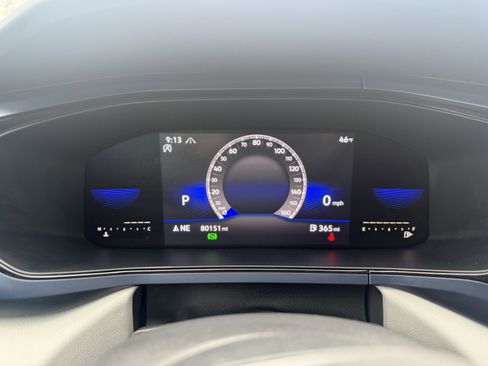 Used 2022 Volkswagen Taos SE image 21