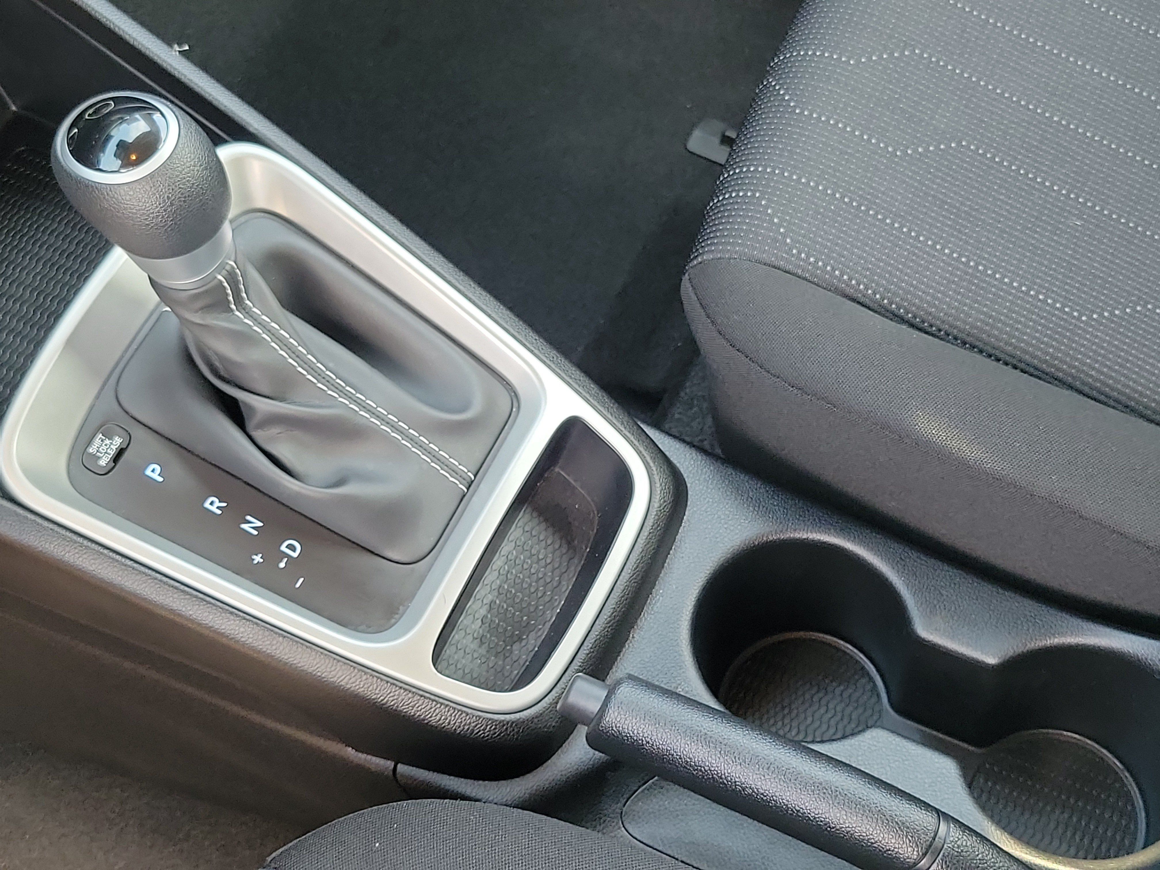 Certified 2026 Hyundai Venue SE FWD image 15