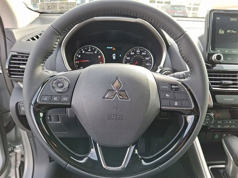 New 2026 Mitsubishi Eclipse Cross SE image 9