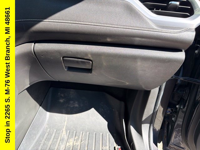 Used 2017 GMC Acadia SLT AWD/4WD image 33