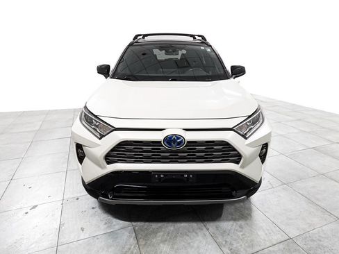 Used 2019 Toyota RAV4 XSE w/ XSE Weather Package AWD/4WD image 3