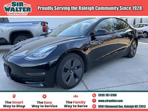 Used 2021 Tesla Model 3 Long Range image 1