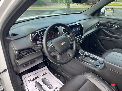 Used 2023 Chevrolet Traverse High Country w/ LPO, Floor Liner Package FWD image 14