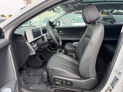 Used 2023 Hyundai Ioniq 5 Limited image 12