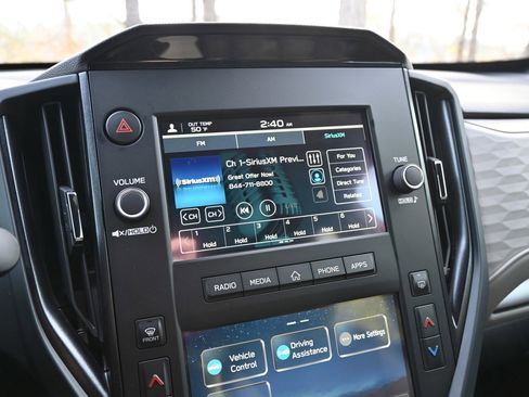 Certified 2025 Subaru Forester image 24