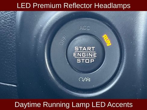 Used 2022 Jeep Wrangler Unlimited Sahara image 8