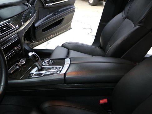 Used 2012 BMW 750Li image 73
