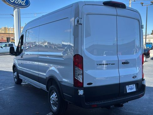 New 2026 Ford Transit 250 148 Medium Roof image 8