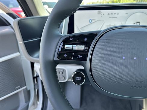 New 2025 Hyundai Ioniq 6 Limited image 28