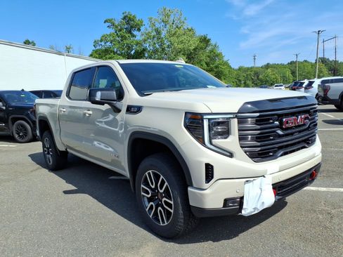 New 2026 GMC Sierra 1500 AT4 w/ AT4 Premium Package AWD/4WD image 1