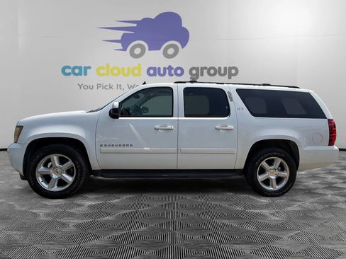 Used 2007 Chevrolet Suburban LTZ w/ LTZ Preferred Equipment Group AWD/4WD image 2