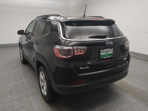 Used 2021 Jeep Compass Latitude w/ Convenience Group AWD/4WD image 5