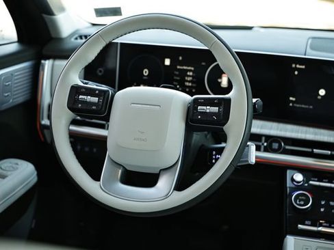 Certified 2025 Hyundai Santa Fe Calligraphy image 26