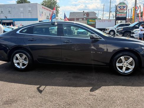 Used 2023 Chevrolet Malibu LT FWD image 21