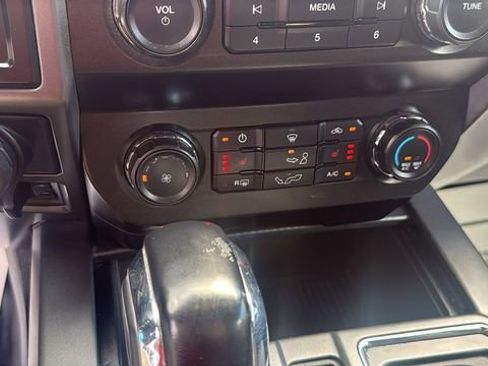 Used 2019 Ford F150 XLT w/ Equipment Group 302A Luxury image 20