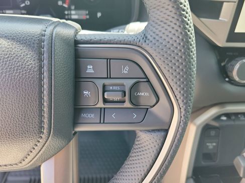 New 2026 Toyota Tundra Limited AWD/4WD image 20