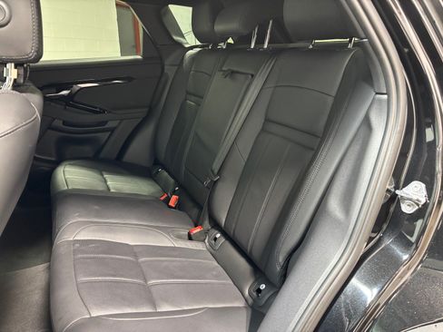 Used 2026 Land Rover Range Rover Evoque S AWD/4WD image 28