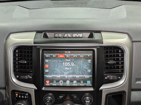 Used 2017 RAM 1500 Big Horn AWD/4WD image 18