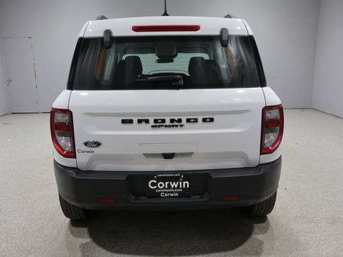 Used 2023 Ford Bronco Sport AWD/4WD image 3