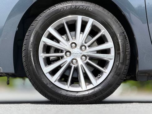 Used 2015 Toyota Corolla LE FWD image 43