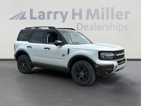 New 2026 Ford Bronco Sport Badlands w/ Sasquatch Badlands Package AWD/4WD image 7