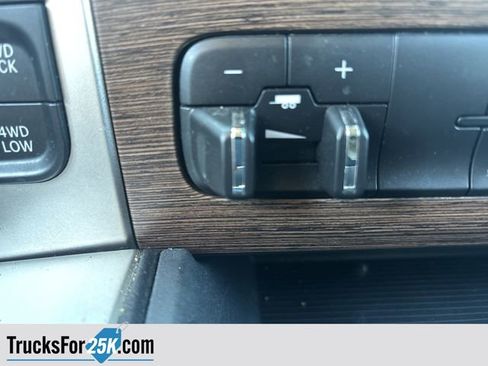 Certified 2017 RAM 1500 Laramie w/ Convenience Group image 26