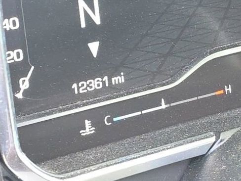 Used 2024 GMC Sierra 1500 Denali Ultimate image 8