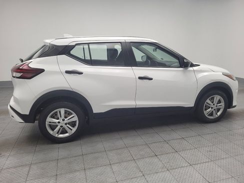 Used 2024 Nissan Kicks S FWD image 10