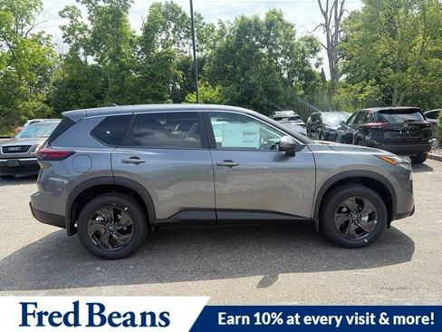 New 2026 Nissan Rogue SV AWD/4WD image 10