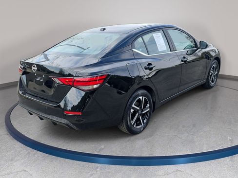 Used 2025 Nissan Sentra SV image 5