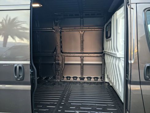 New 2026 RAM ProMaster 3500 w/ Convenience Group FWD image 10