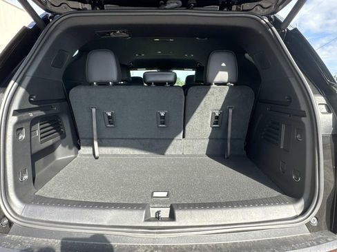 New 2026 Chevrolet Traverse LT w/ Driver Confidence Package image 7