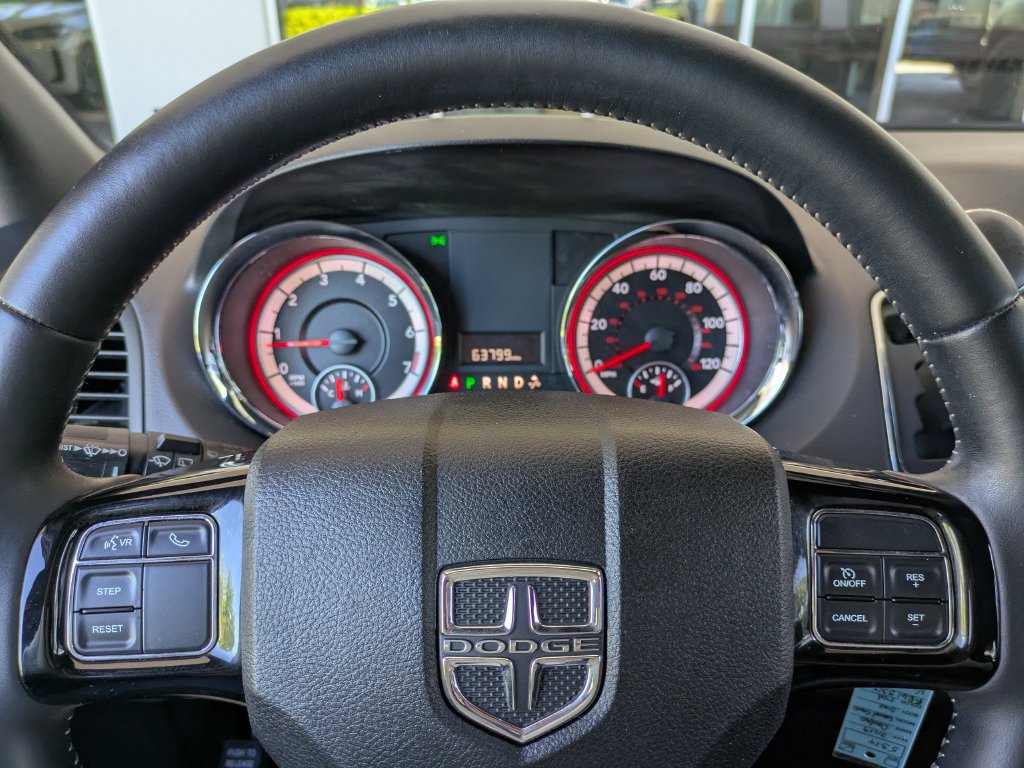 Used 2019 Dodge Grand Caravan SE FWD image 24
