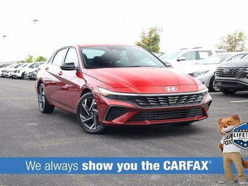 Used 2025 Hyundai Elantra Sport w/ Cargo Package image 2