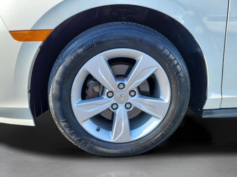 Used 2019 Honda Odyssey EX-L image 36