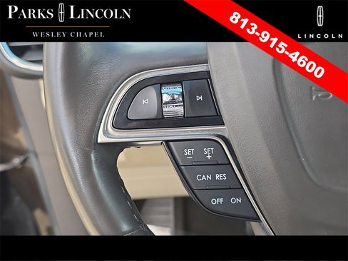 Certified 2019 Lincoln Nautilus Select image 28