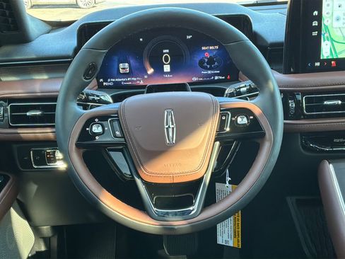New 2026 Lincoln Aviator Reserve image 15
