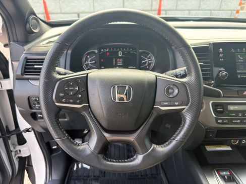 Used 2023 Honda Passport EX-L image 19