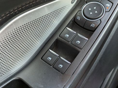 Used 2020 Ford Explorer Platinum w/ Premium Technology Package image 21