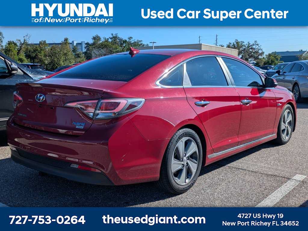 Used 2016 Hyundai Sonata Limited FWD image 4