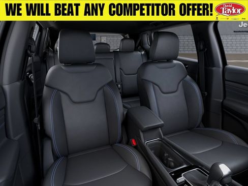 New 2026 Jeep Compass Limited AWD/4WD image 17